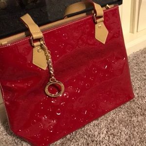 Brand NEW Invece Genuine Leather Purse